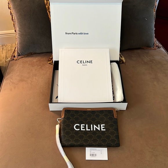 Celine Triomphe Small Clutch Bag- New with Tags - Picture 2 of 11